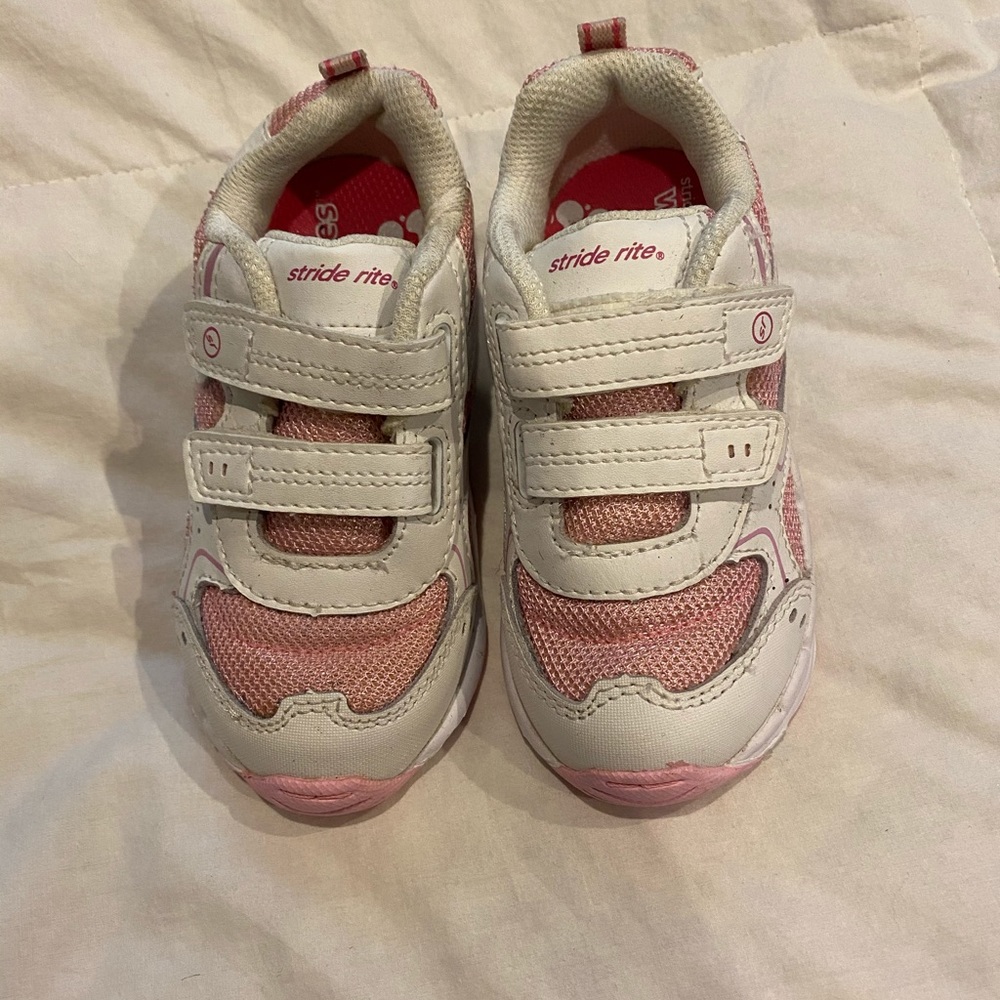 NEW Stride Rite Sneakers